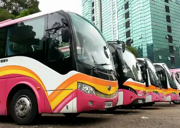 Hong Kong Travel: Airport Shuttle Buses