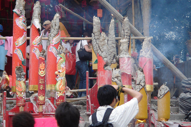 Cheung Chau Bun Festival Incense burning at temples