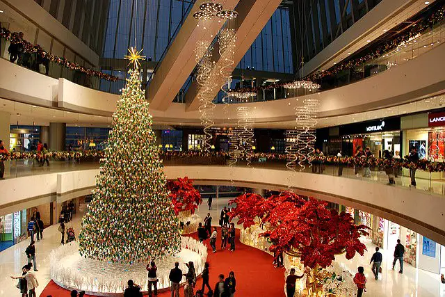 Christmas Decorations at IFC Mall