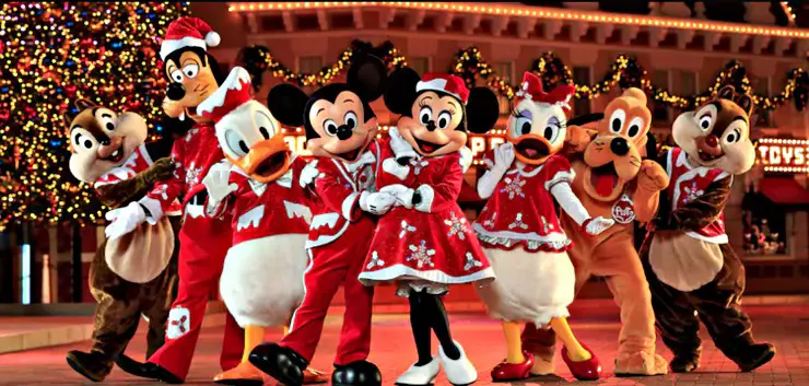 Hong Kong Disneyland Christmas Season