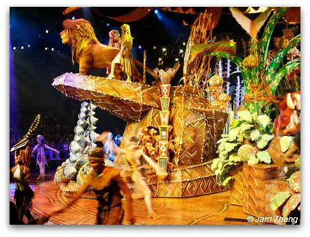 Disneyland Hong Kong Adventureland - Lion King
