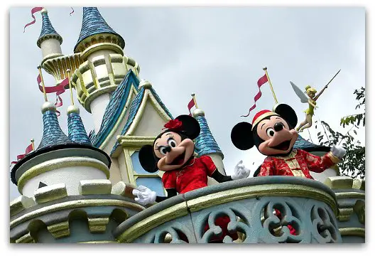 Mickey and Minnie at Hong Kong Disneyland