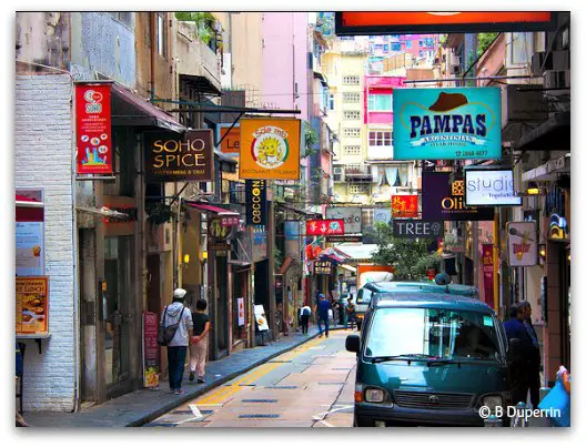 Hong Kong Neighborhoods: SoHo Bars and Restaurants