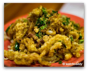 Fried Calamari with scallion and pepper