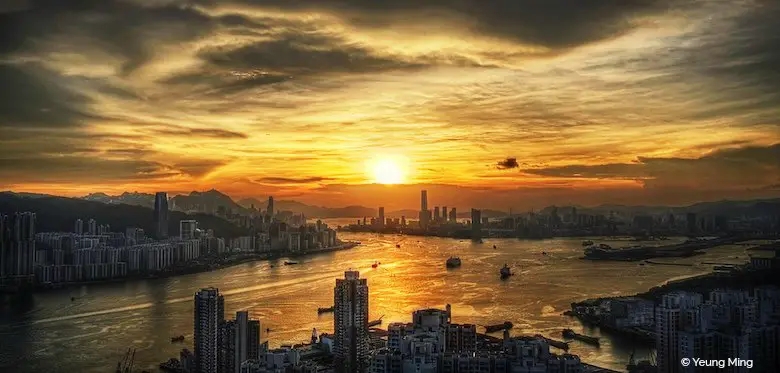 Hong Kong Travel: Victoria Harbour Sunset