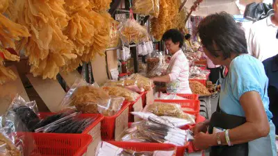 Market stalls in Tai O