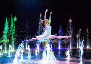 Macau Attractions: The House of Dancing Water