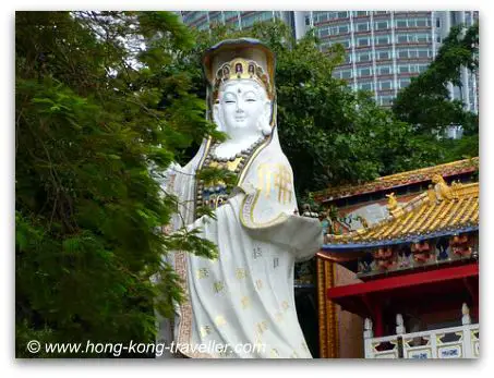 Repulse Bay Kwun Yam Statue