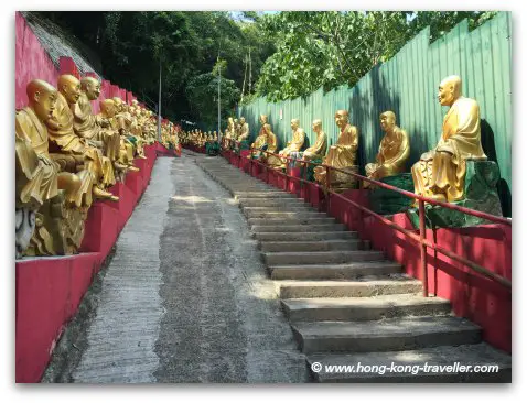 Path to the Ten Thousand Monastery, there are over 400 stairs to the top