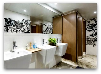 Shared Bathrooms at The Mahjong Shared Bathrooms at The Mahjong