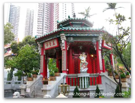 Wong Tai Sin Main Temple